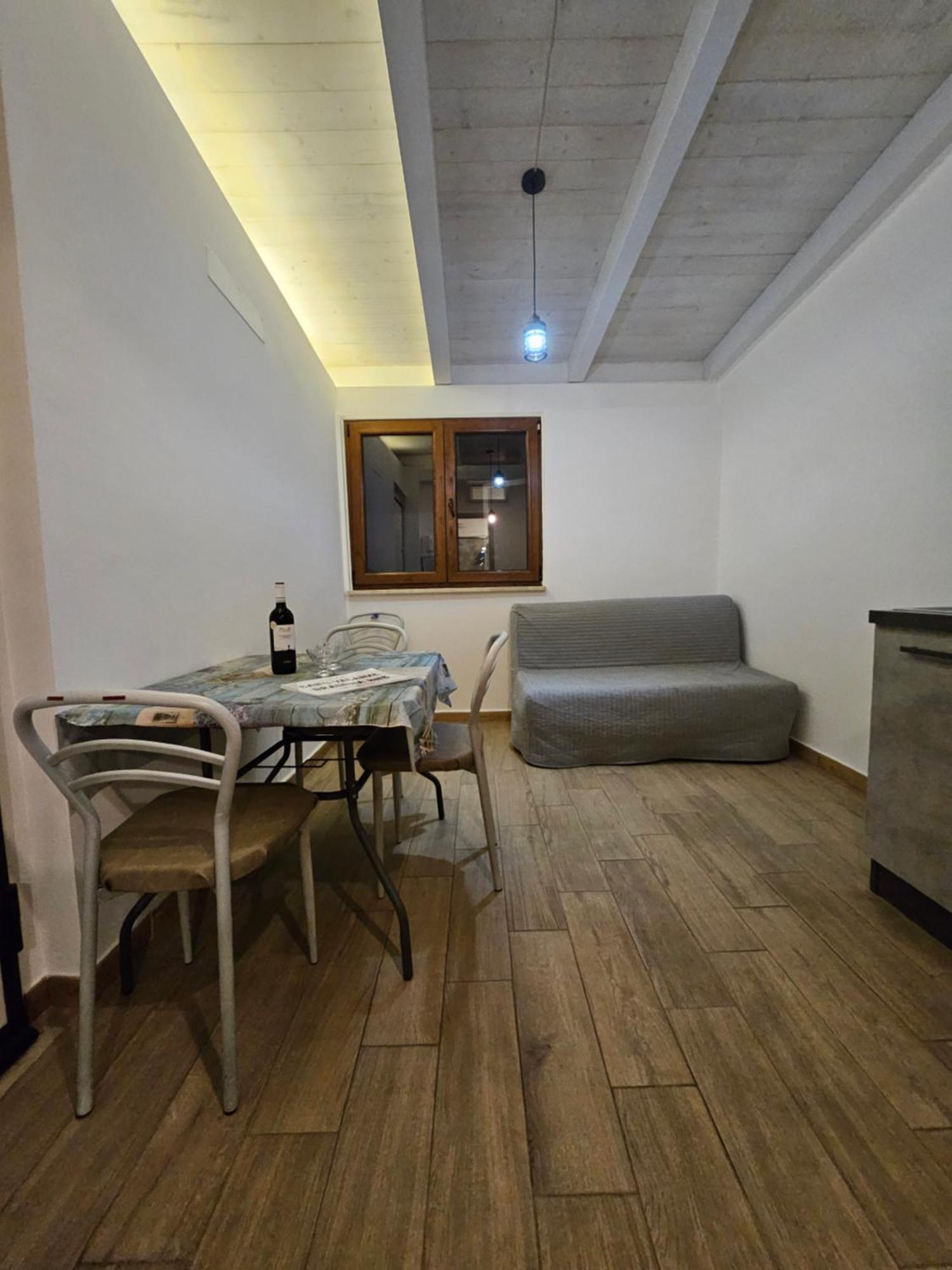 Casa Vacanze Dragona 15 Min Fco 10 Min Ostia Ачилия Экстерьер фото